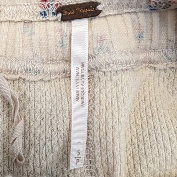 Free People Boho Floral Shirt - Picture 4 of 11